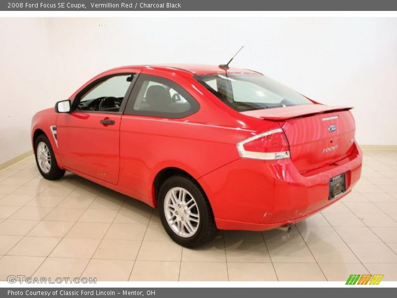 Vermillion Red / Charcoal Black 2008 Ford Focus SE Coupe