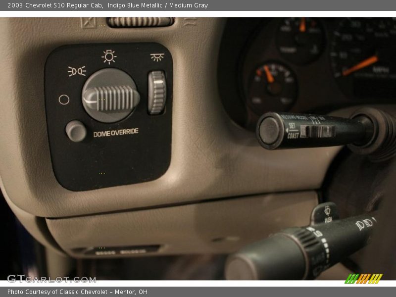 Indigo Blue Metallic / Medium Gray 2003 Chevrolet S10 Regular Cab