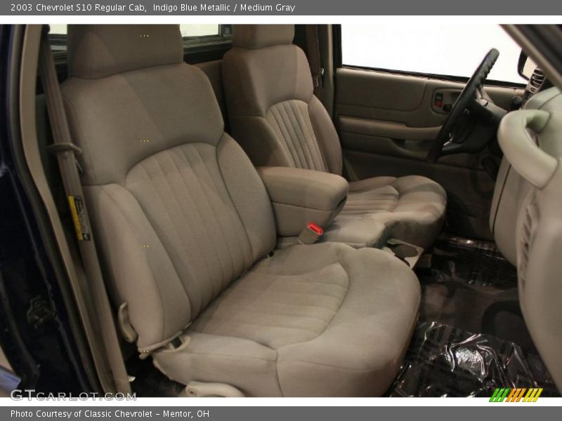 Indigo Blue Metallic / Medium Gray 2003 Chevrolet S10 Regular Cab