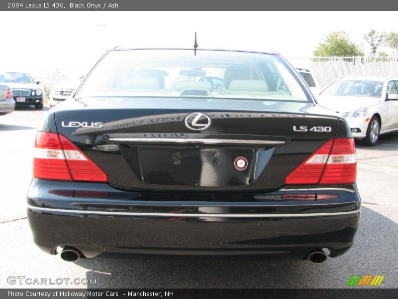 Black Onyx / Ash 2004 Lexus LS 430