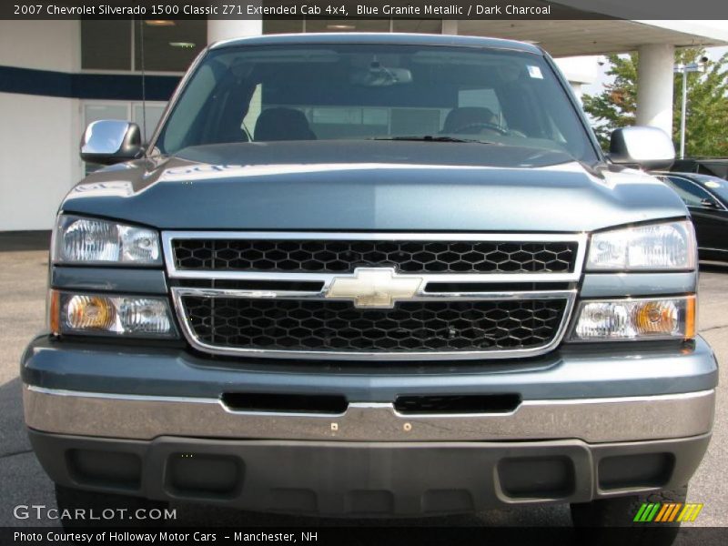 Blue Granite Metallic / Dark Charcoal 2007 Chevrolet Silverado 1500 Classic Z71 Extended Cab 4x4