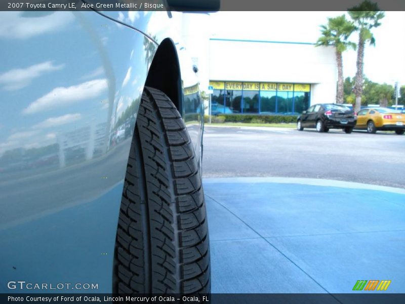 Aloe Green Metallic / Bisque 2007 Toyota Camry LE