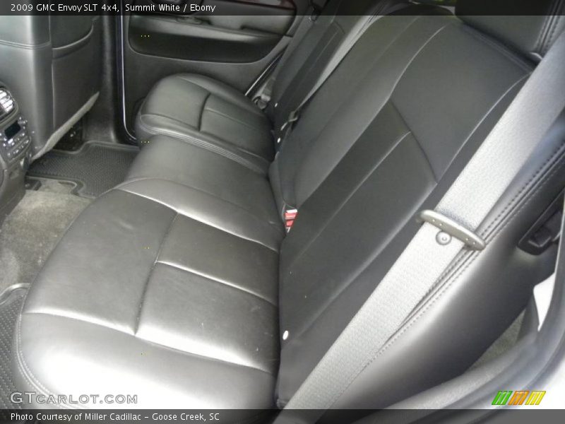 Summit White / Ebony 2009 GMC Envoy SLT 4x4