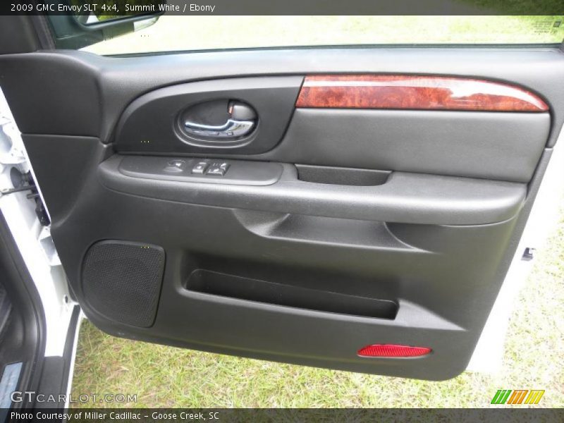 Summit White / Ebony 2009 GMC Envoy SLT 4x4
