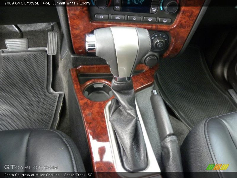 Summit White / Ebony 2009 GMC Envoy SLT 4x4