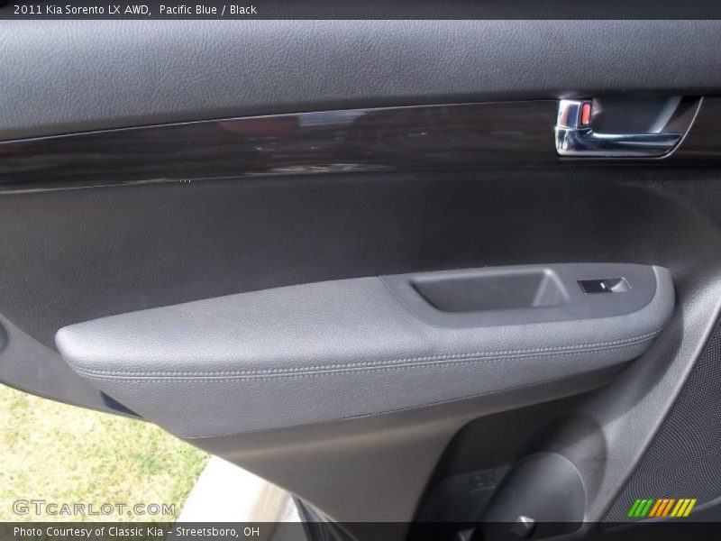 Pacific Blue / Black 2011 Kia Sorento LX AWD
