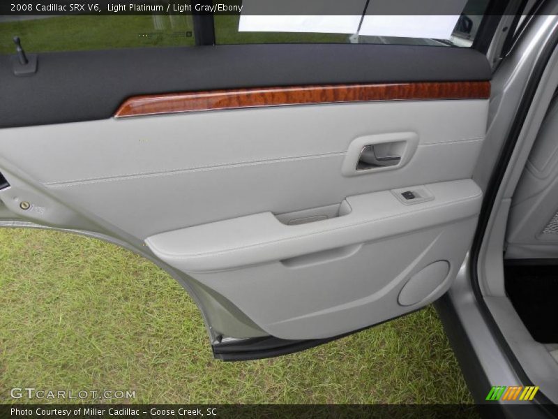 Light Platinum / Light Gray/Ebony 2008 Cadillac SRX V6