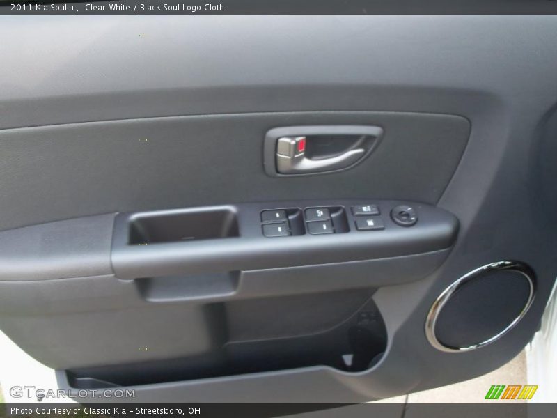 Clear White / Black Soul Logo Cloth 2011 Kia Soul +