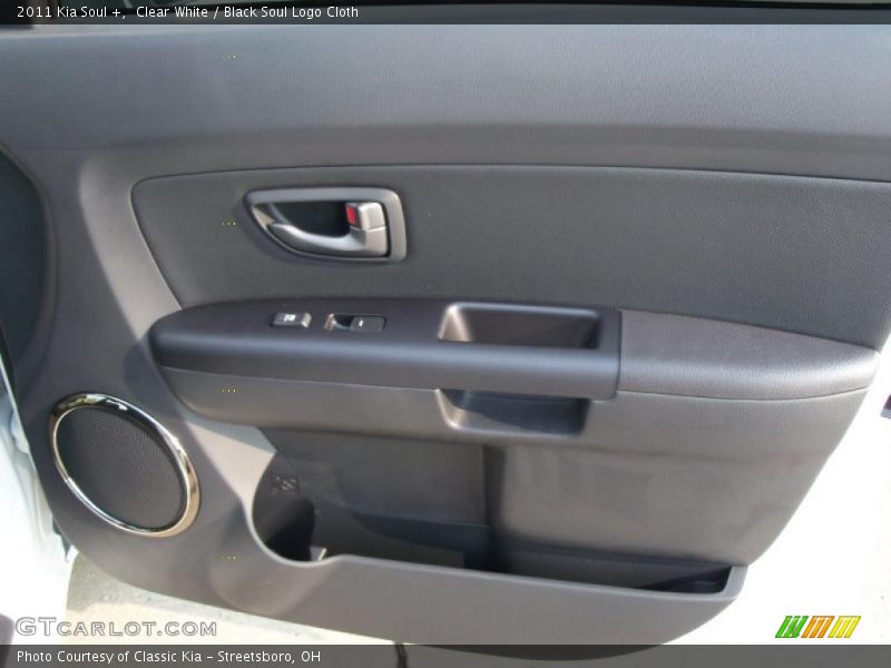 Clear White / Black Soul Logo Cloth 2011 Kia Soul +