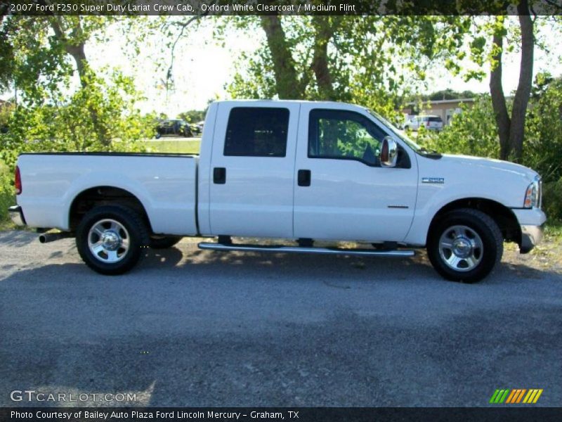 Oxford White Clearcoat / Medium Flint 2007 Ford F250 Super Duty Lariat Crew Cab