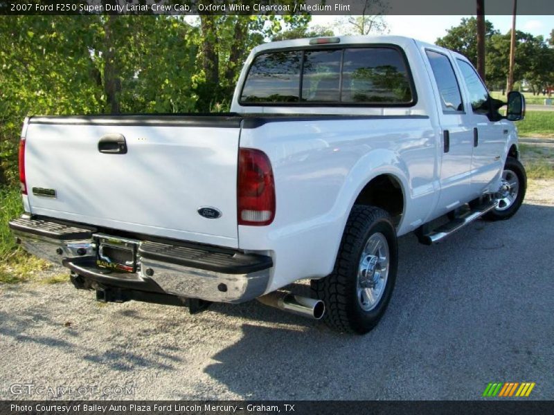Oxford White Clearcoat / Medium Flint 2007 Ford F250 Super Duty Lariat Crew Cab