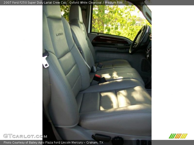 Oxford White Clearcoat / Medium Flint 2007 Ford F250 Super Duty Lariat Crew Cab