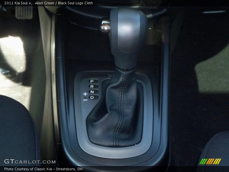 Alien Green / Black Soul Logo Cloth 2011 Kia Soul +