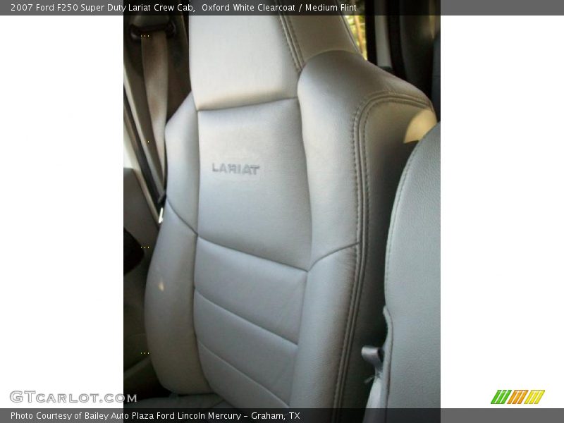 Oxford White Clearcoat / Medium Flint 2007 Ford F250 Super Duty Lariat Crew Cab