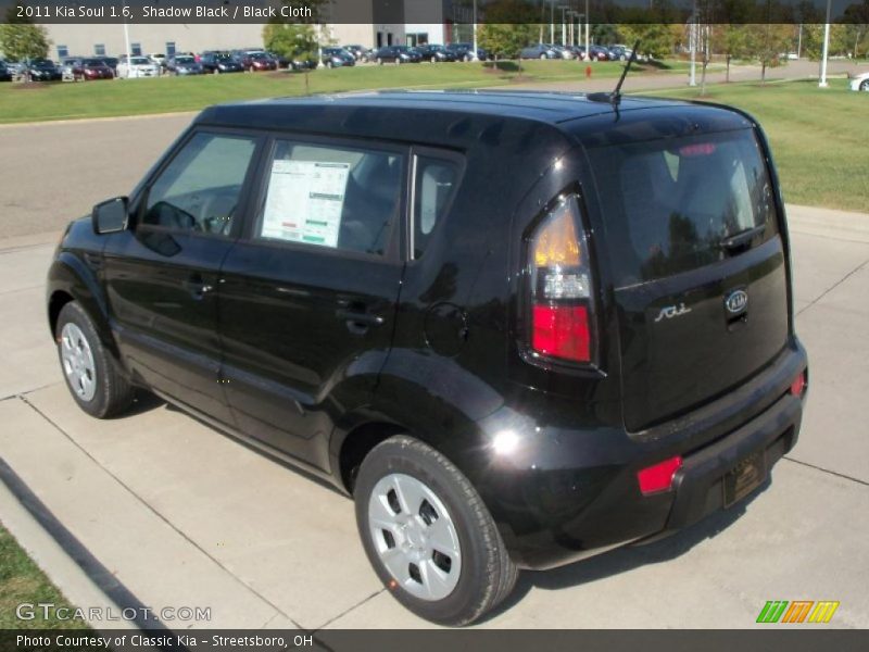 Shadow Black / Black Cloth 2011 Kia Soul 1.6