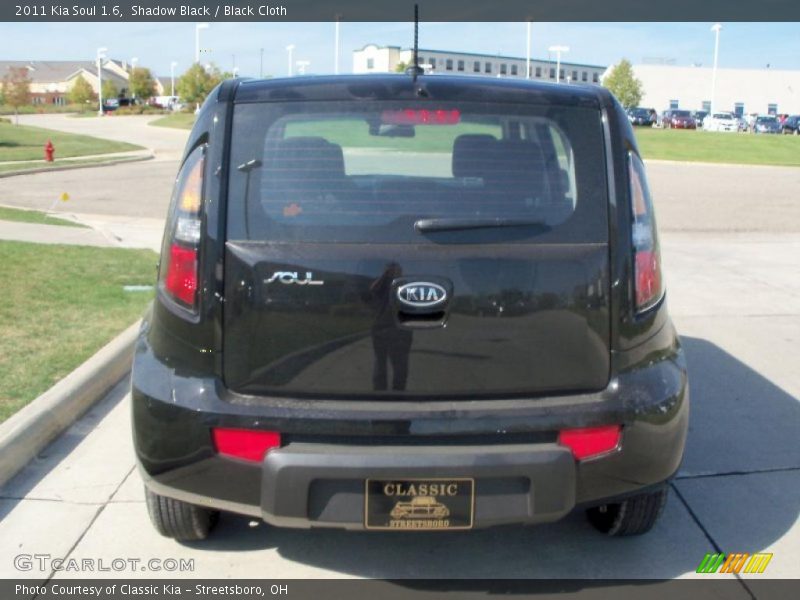 Shadow Black / Black Cloth 2011 Kia Soul 1.6