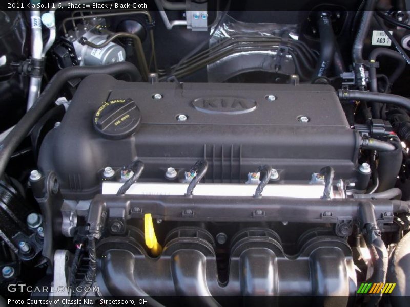 Shadow Black / Black Cloth 2011 Kia Soul 1.6