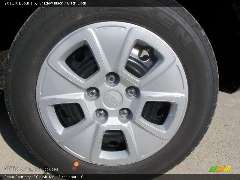 Shadow Black / Black Cloth 2011 Kia Soul 1.6