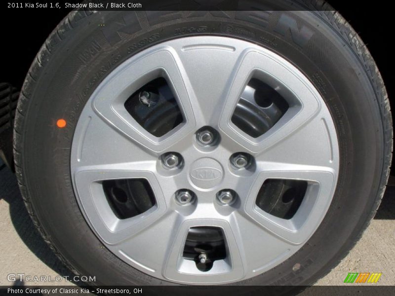 Shadow Black / Black Cloth 2011 Kia Soul 1.6