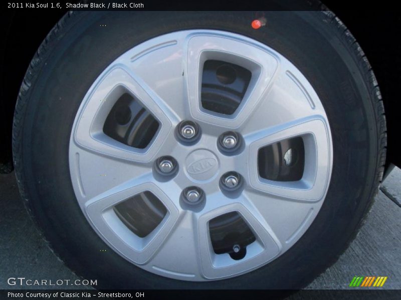 Shadow Black / Black Cloth 2011 Kia Soul 1.6