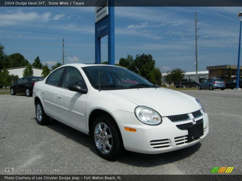 Stone White / Taupe 2004 Dodge Neon SXT