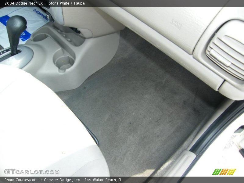 Stone White / Taupe 2004 Dodge Neon SXT