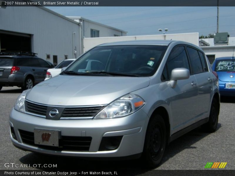 Brilliant Silver Metallic / Charcoal 2007 Nissan Versa S