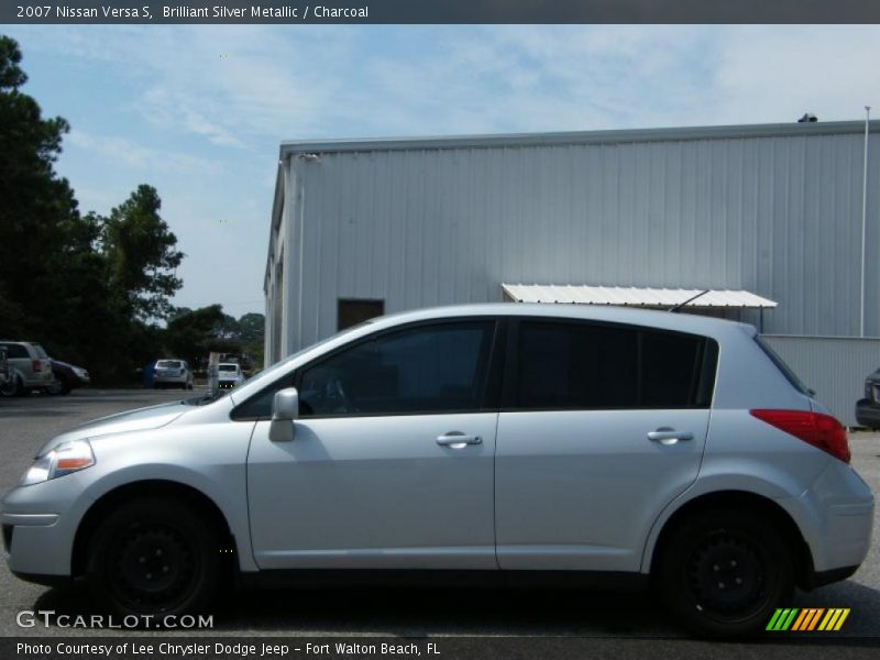 Brilliant Silver Metallic / Charcoal 2007 Nissan Versa S