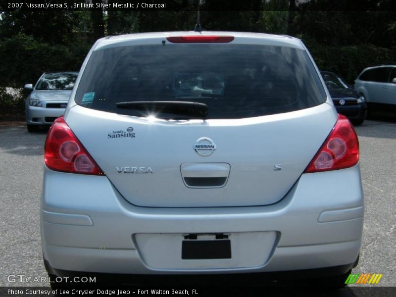 Brilliant Silver Metallic / Charcoal 2007 Nissan Versa S