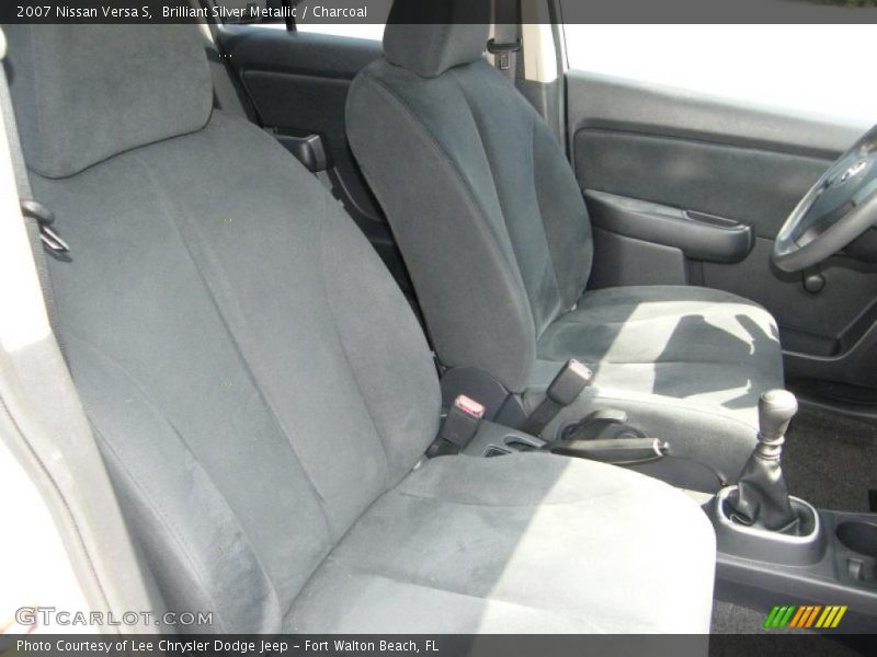 Brilliant Silver Metallic / Charcoal 2007 Nissan Versa S