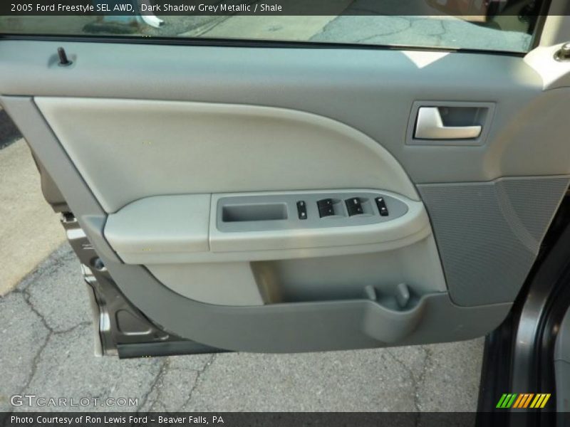 Dark Shadow Grey Metallic / Shale 2005 Ford Freestyle SEL AWD