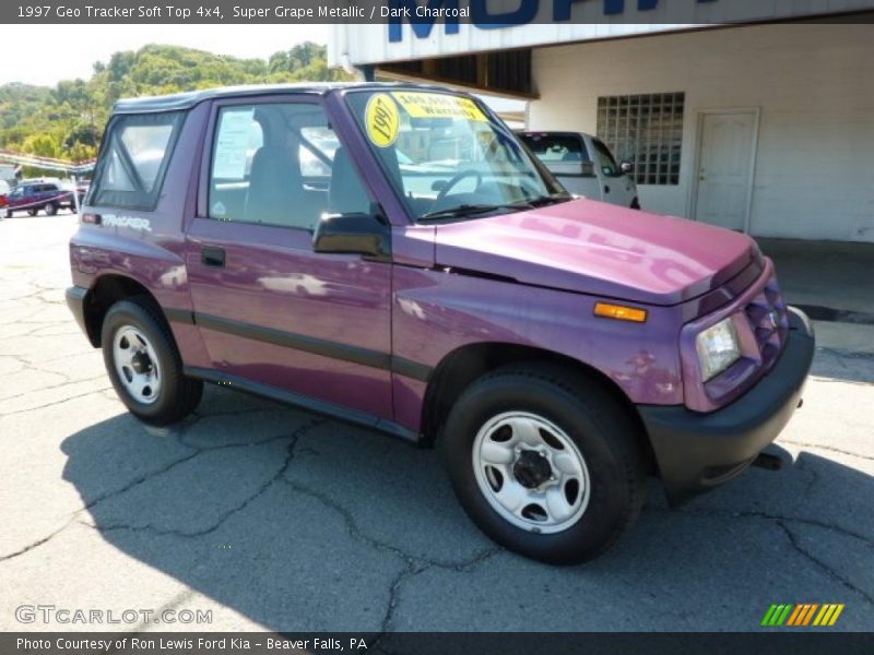 Super Grape Metallic / Dark Charcoal 1997 Geo Tracker Soft Top 4x4