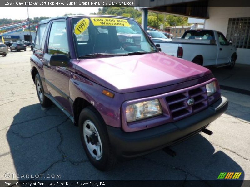 Super Grape Metallic / Dark Charcoal 1997 Geo Tracker Soft Top 4x4