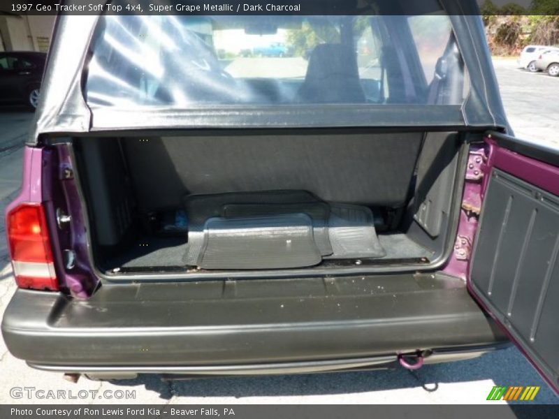  1997 Tracker Soft Top 4x4 Trunk