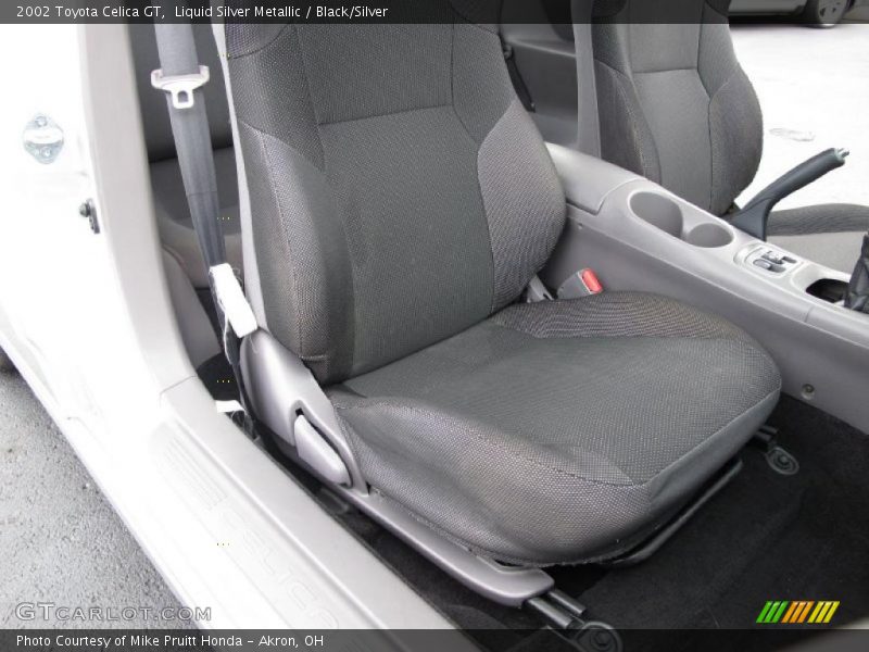 Liquid Silver Metallic / Black/Silver 2002 Toyota Celica GT