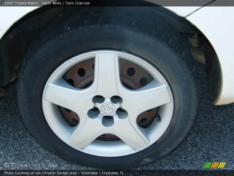 Super White / Dark Charcoal 2007 Toyota Matrix