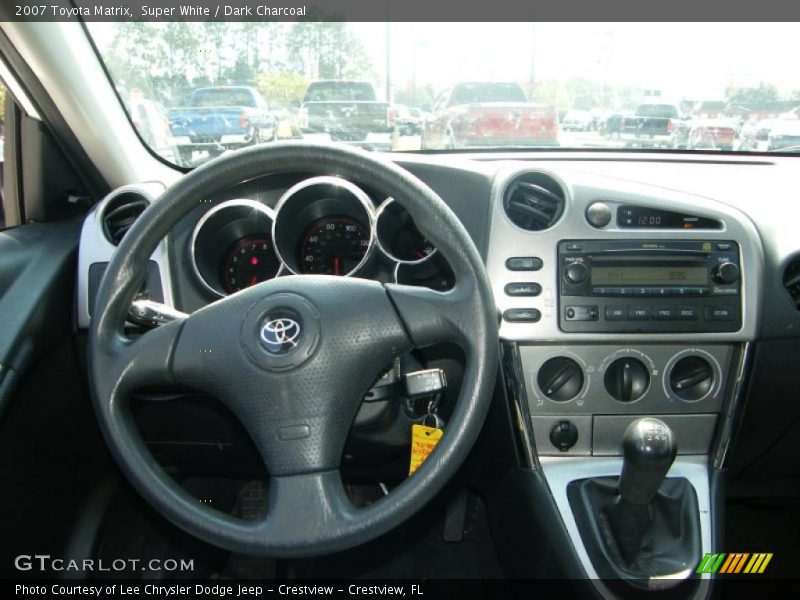 Super White / Dark Charcoal 2007 Toyota Matrix