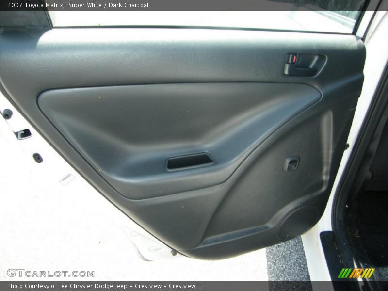 Super White / Dark Charcoal 2007 Toyota Matrix