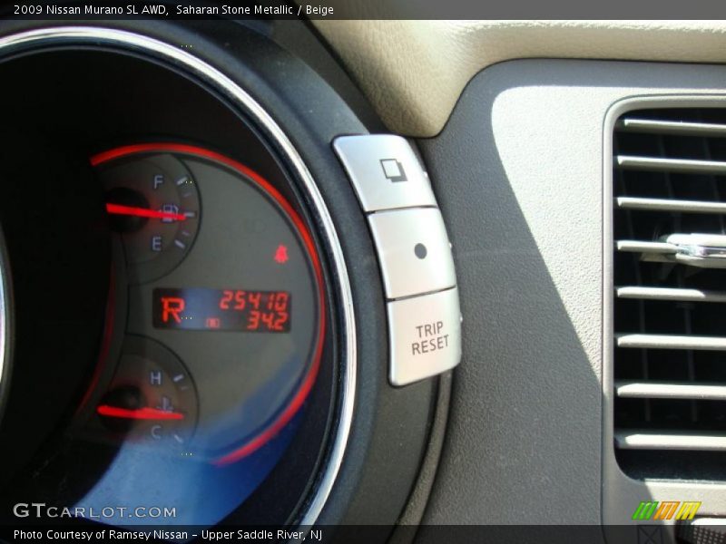 Saharan Stone Metallic / Beige 2009 Nissan Murano SL AWD