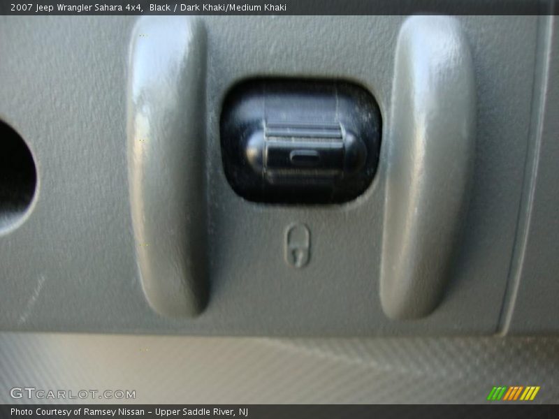 Black / Dark Khaki/Medium Khaki 2007 Jeep Wrangler Sahara 4x4