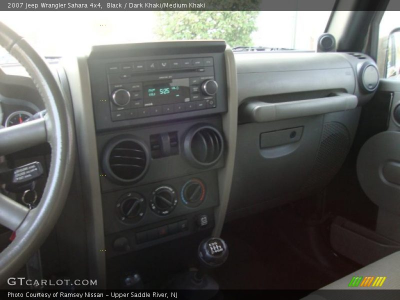 Black / Dark Khaki/Medium Khaki 2007 Jeep Wrangler Sahara 4x4