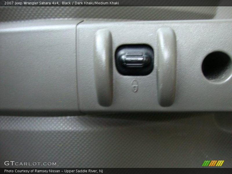 Black / Dark Khaki/Medium Khaki 2007 Jeep Wrangler Sahara 4x4