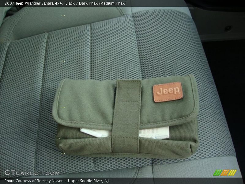 Black / Dark Khaki/Medium Khaki 2007 Jeep Wrangler Sahara 4x4