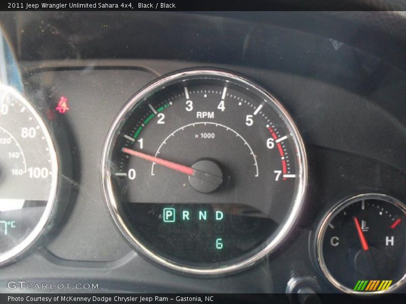 Black / Black 2011 Jeep Wrangler Unlimited Sahara 4x4