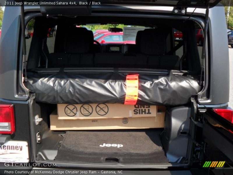 Black / Black 2011 Jeep Wrangler Unlimited Sahara 4x4