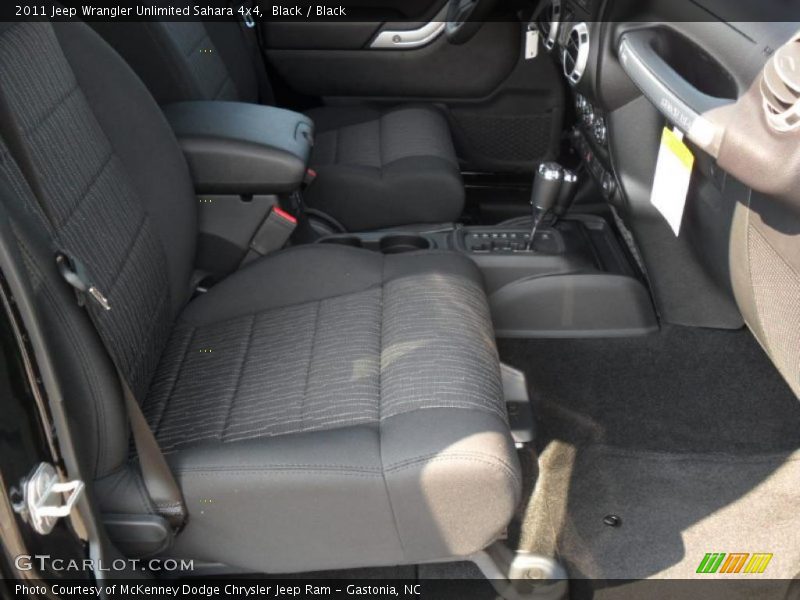 Black / Black 2011 Jeep Wrangler Unlimited Sahara 4x4