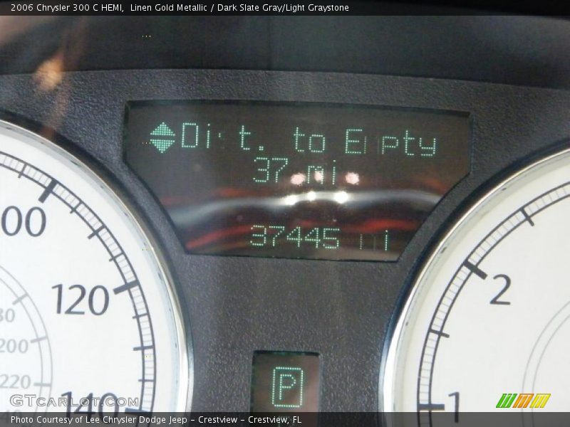 Linen Gold Metallic / Dark Slate Gray/Light Graystone 2006 Chrysler 300 C HEMI
