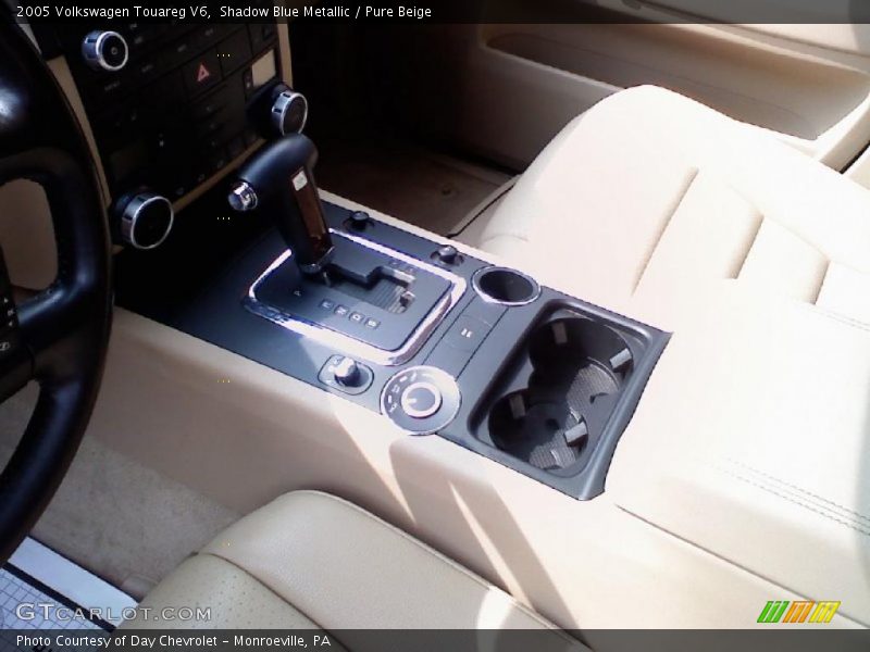 Shadow Blue Metallic / Pure Beige 2005 Volkswagen Touareg V6