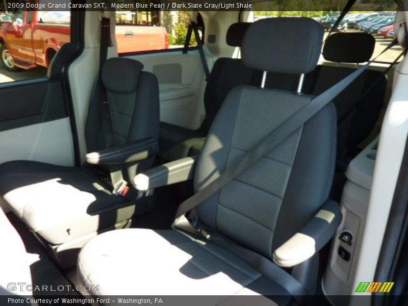 Modern Blue Pearl / Dark Slate Gray/Light Shale 2009 Dodge Grand Caravan SXT