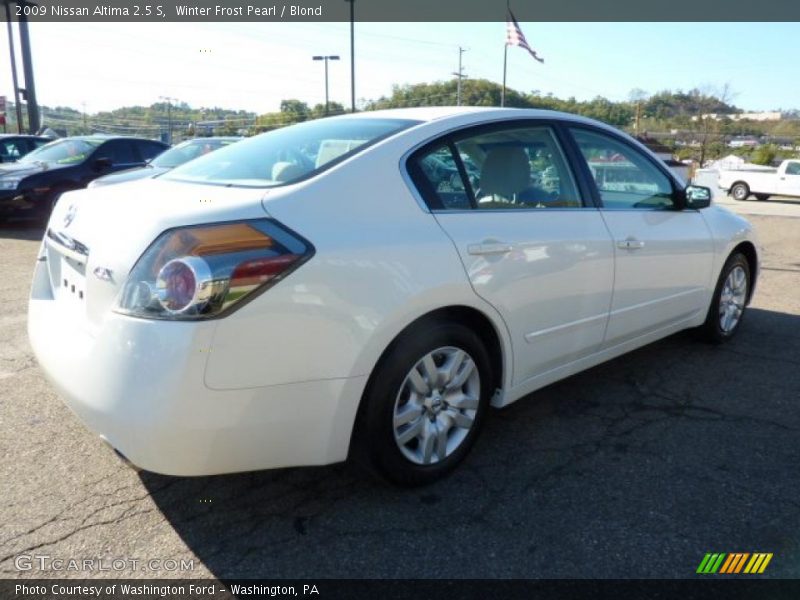 Winter Frost Pearl / Blond 2009 Nissan Altima 2.5 S